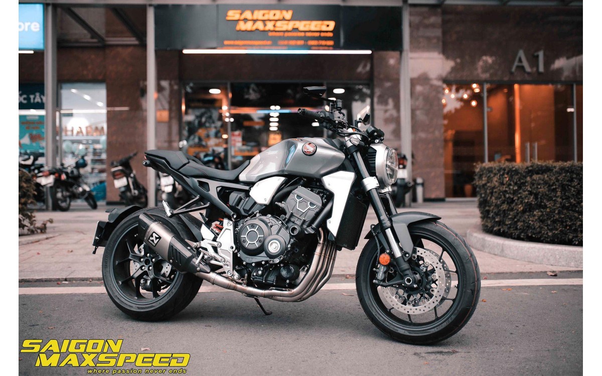 Honda CB1000R Neo Sports Cafe 2018 độ p&ocirc; AKRAPOVIC full system